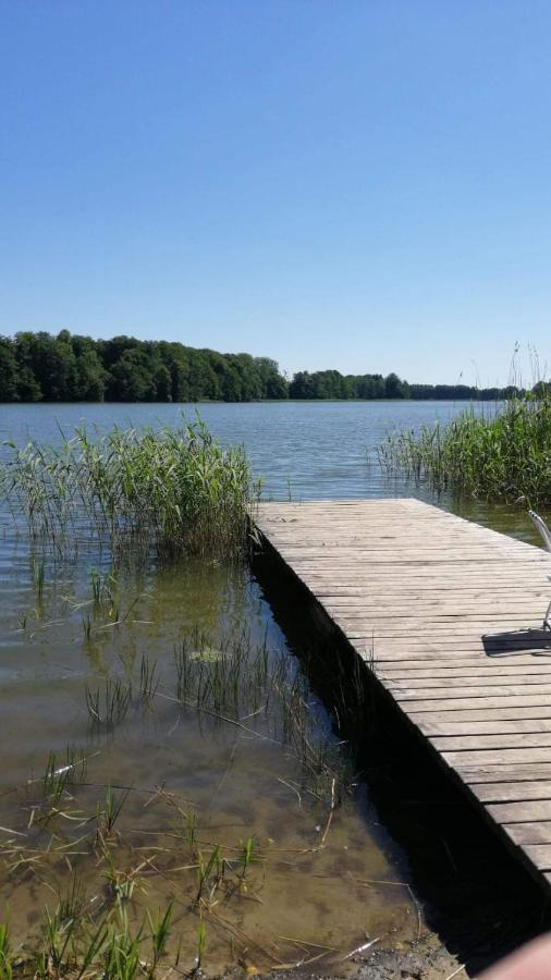 Domek Nad Jeziorem Koszajny Exterior foto